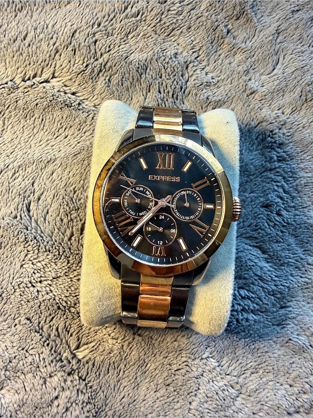 Express Chronograph Watch Black & Gold